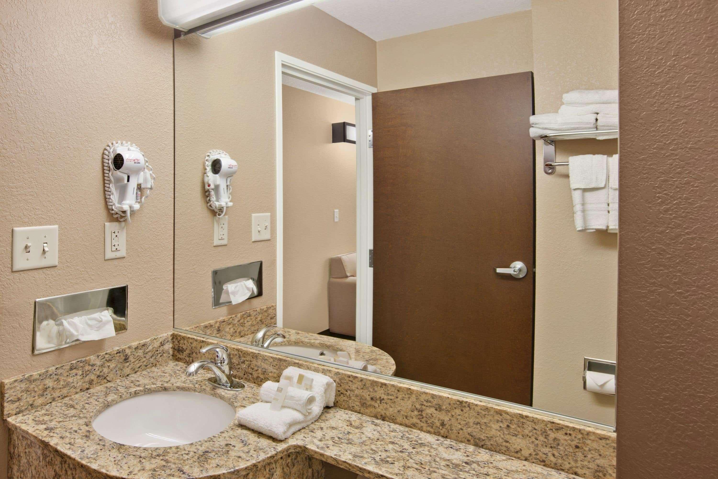 Microtel Inn & Suites-Sayre, Pa Bagian luar foto